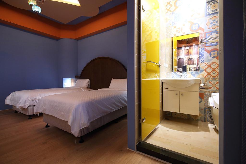 Buckingham Palace B&B Beipu Экстерьер фото