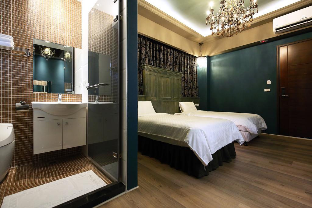 Buckingham Palace B&B Beipu Экстерьер фото